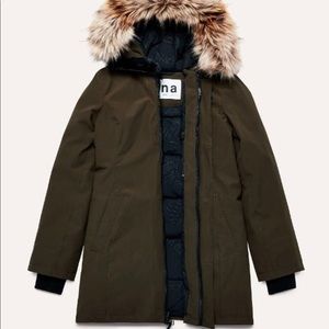 aritzia TNA Haven Down Parka
